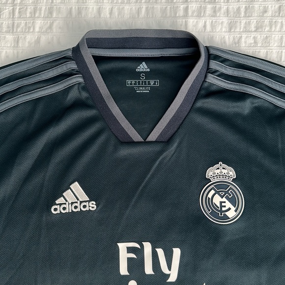 Adidas Real Madrid Away Kit Jersey 2018/19 - Picture 2 of 5